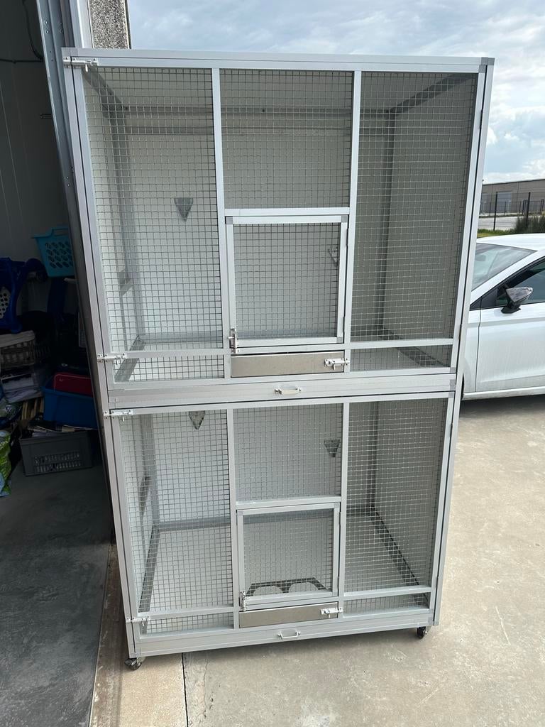 Prachtige aluminium kweekkooi, Dieren en Toebehoren, Vogels | Hokken en Kooien, Ophalen, Aluminium, Broedkooi of Kweekkooi