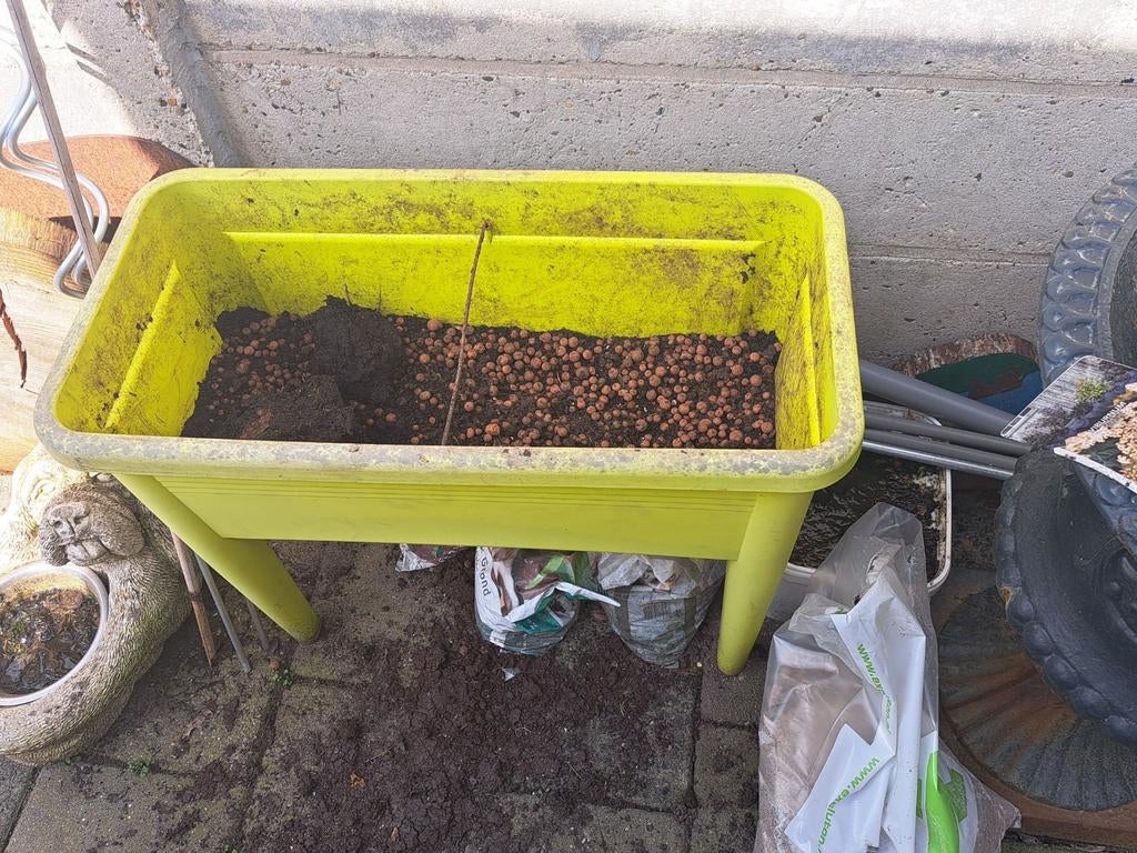 Elho kweektafel, Tuin en Terras, Kweekspullen, Ophalen, Gebruikt, Kweekbak