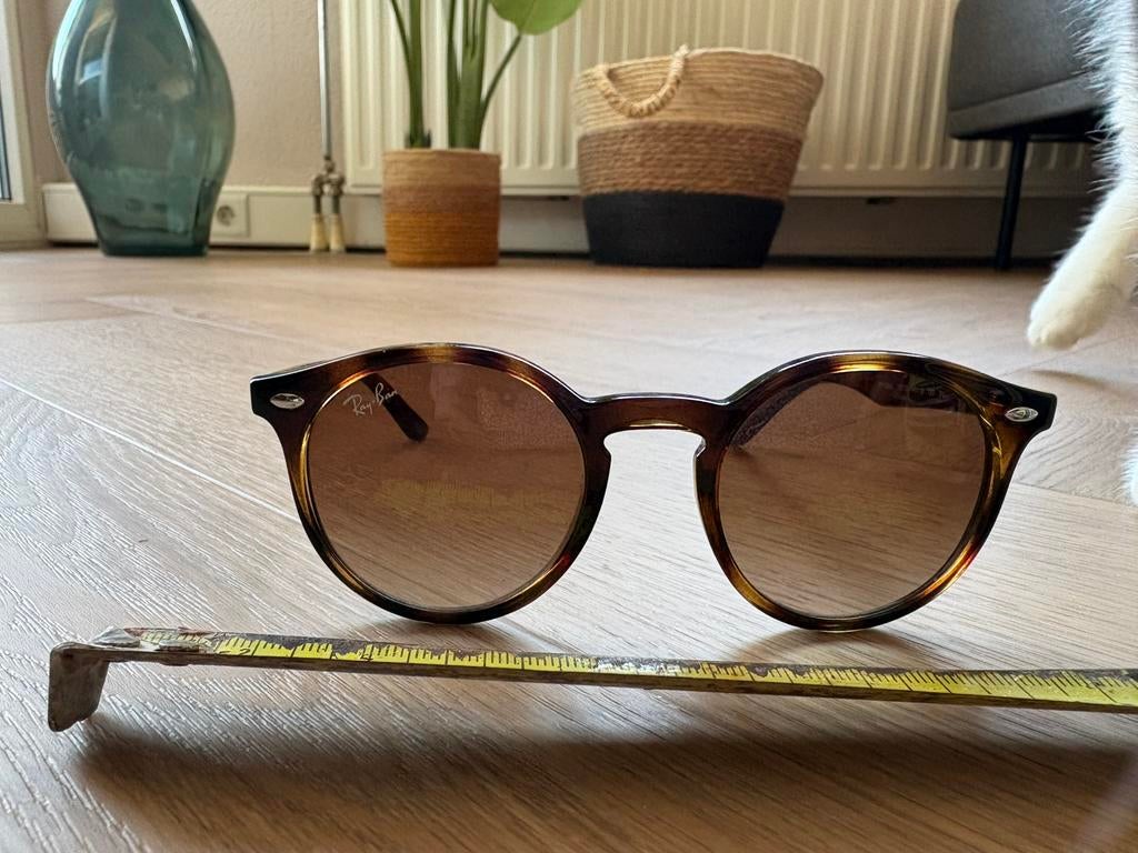 Ray Ban, Sieraden, Tassen en Uiterlijk, Zonnebrillen en Brillen | Dames, Ophalen of Verzenden, Gebruikt, Ray-Ban