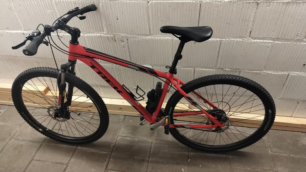 Trek Marlin 5 Mountainbike - Zo goed als nieuw, Ophalen, Hardtail, Heren, Zo goed als nieuw