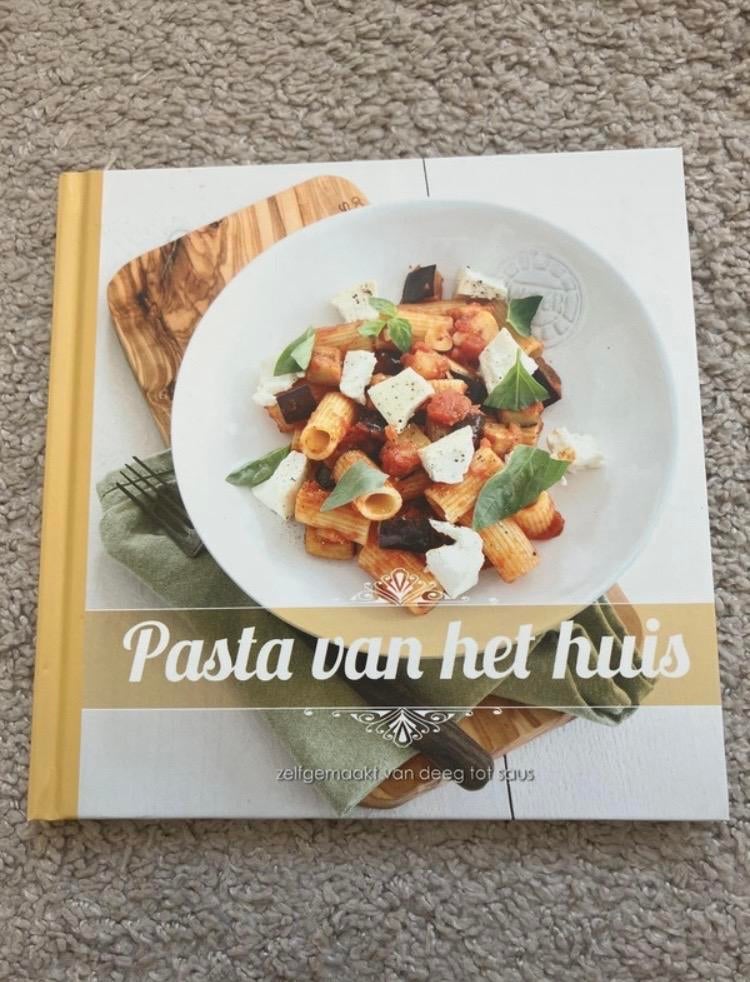 Pasta van het huis kookboek, Ophalen of Verzenden, Gelezen, Italië, Hoofdgerechten