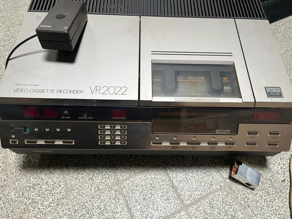 Philips VR2022 Video Cassette Recorder, Ophalen of Verzenden, Gebruikt, Video 2000-speler of -recorder
