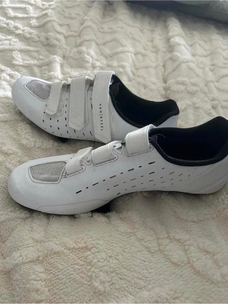 Witte Van Rysel fietsschoenen maat 42/5, Fietsen en Brommers, Fietsaccessoires | Fietskleding, Gebruikt, Schoenen, Overige maten