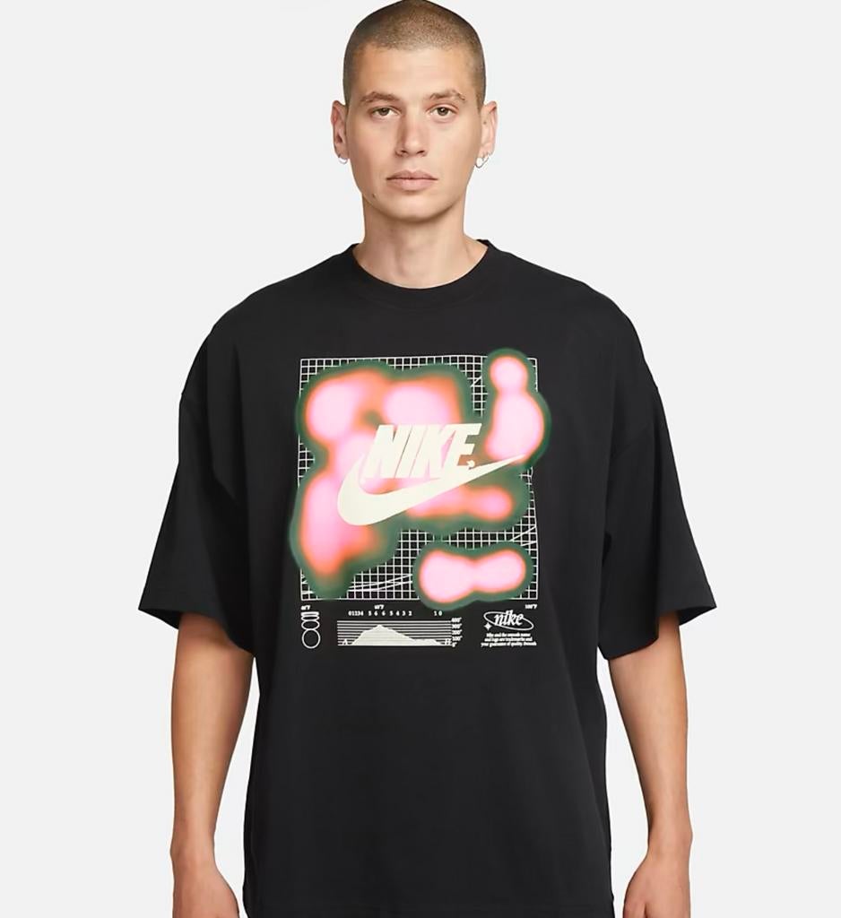 Nike oversized t-shirt | M, Ophalen of Verzenden, Zo goed als nieuw, Maat 48/50 (M), Zwart