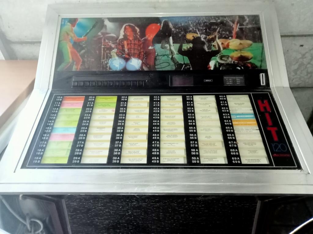 Mooie Jukebox, niet functioneel, loopwerk ontbreekt, Ophalen, Gebruikt, 1970 tot heden, Overige merken