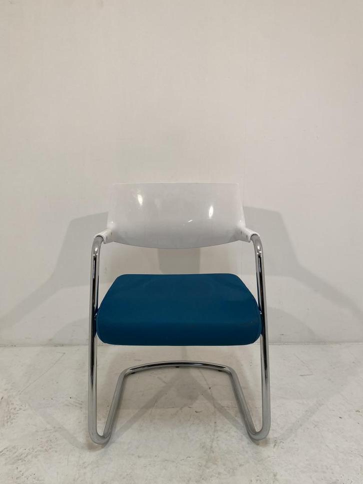 Partij Sitland conferentiestoelen Gebruikt, €75,- ex p/st, Doe-het-zelf en Verbouw, IJzerwaren en Bevestigingsmiddelen