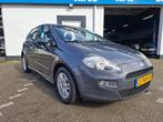 Fiat Punto Evo 0.9 TwinAir Street /Nieuwe apk bij aflevering, Auto's, Fiat, Voorwielaandrijving, Gebruikt, Euro 6, 49 €/maand
