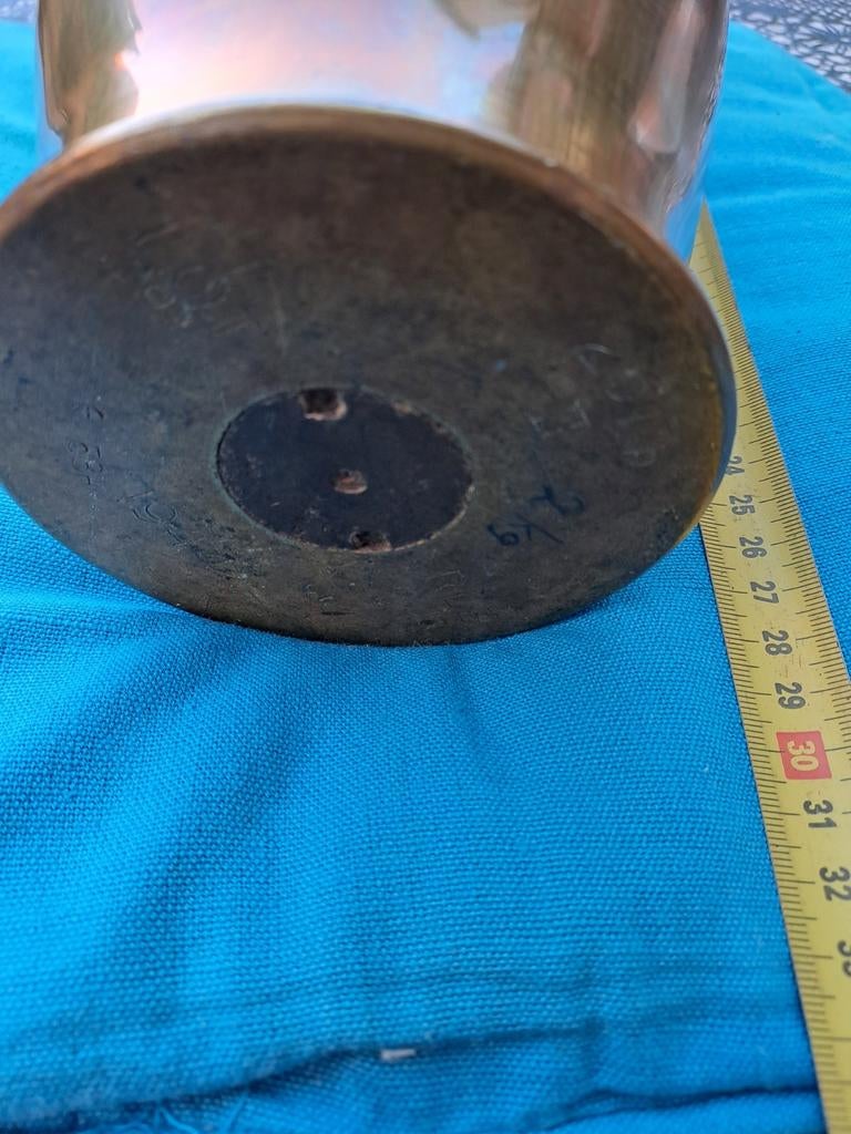 te koop 2 antieke bewerkte messing koperen granaat hulzen, Ophalen of Verzenden