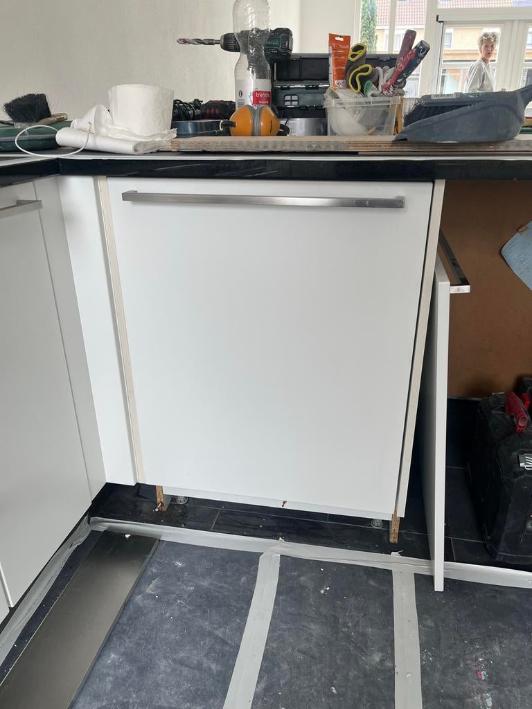 Liebherr inbouw koelkastje - Compact en efficiënt, Ophalen, Minder dan 85 cm, Minder dan 75 liter, 45 tot 60 cm