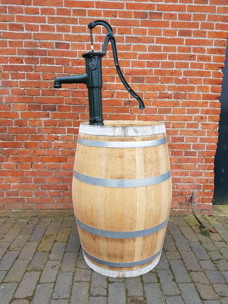 regenton, houten, wijnvat, zwengelpomp, watervanger, Tuin en Terras, 150 liter of meer, Ophalen of Verzenden, Zo goed als nieuw