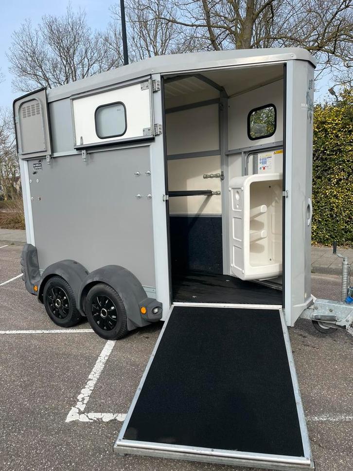 Ifor Williams HB 403 “ de mooiste van nederland”, Dieren en Toebehoren, Paarden en Pony's | Trailers en Aanhangwagens, Zo goed als nieuw