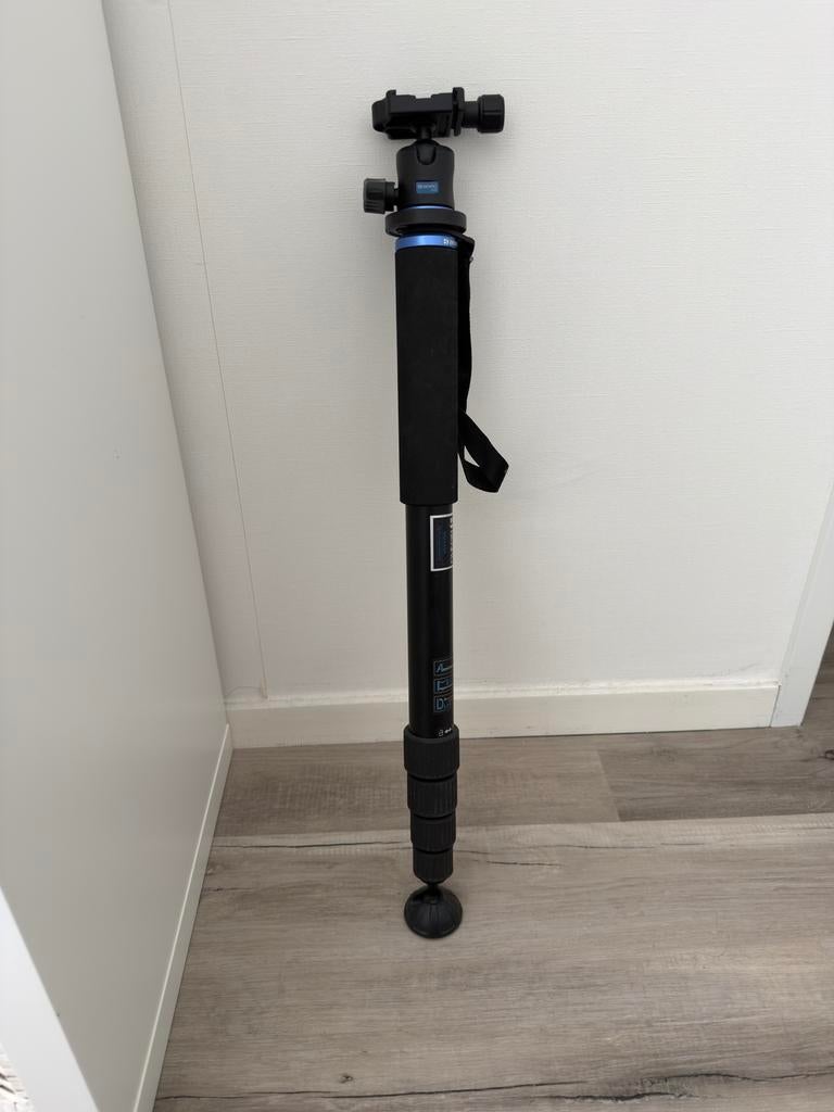 Benro MMA49A Aluminium monopod met IH0 statiefkop, Ophalen of Verzenden, Zo goed als nieuw, 150 tot 175 cm, Eenpoot