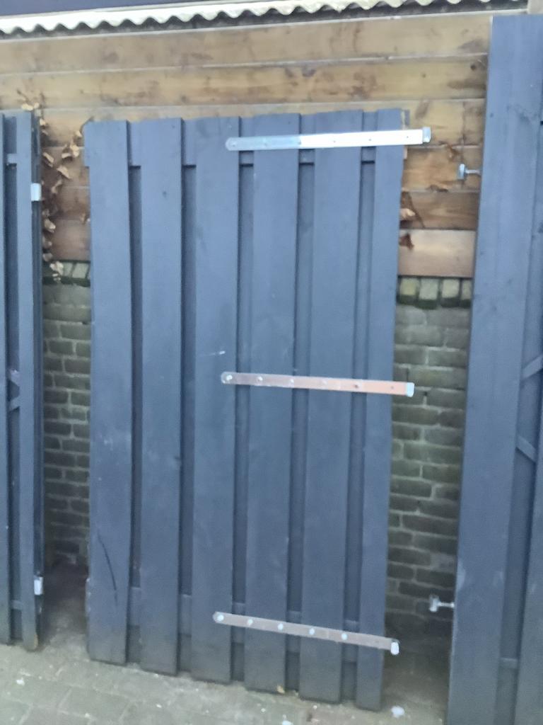 Schuttingdeur of schuttingpaneel, Ophalen, Minder dan 3 meter, Hout, 1 tot 2 meter