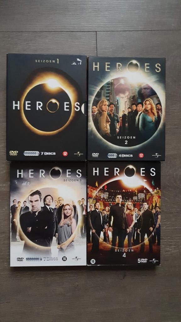 Heroes Complete Serie DVD Boxset - Seizoen 1 t/m 4, Cd's en Dvd's, Dvd's | Tv en Series, Zo goed als nieuw, Science Fiction en Fantasy