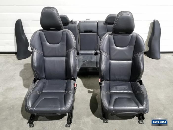 Bekleding Set (compleet) van een Volvo XC60, Gebruikt, -, -, Ophalen of Verzenden