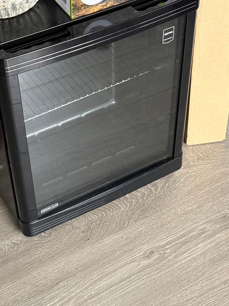 Compacte mini koelkast - Perfect voor kleine ruimtes, Witgoed en Apparatuur, Koelkasten en IJskasten, Ophalen, Zonder vriesvak