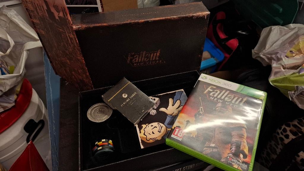 Xbox 360 Fallout new vegas collectors edition, Vanaf 18 jaar, 1 speler, Ophalen of Verzenden, Zo goed als nieuw