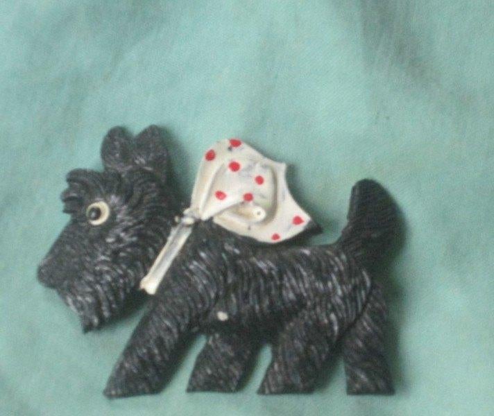 Broche Schotse terriër celluloid, Ophalen of Verzenden, Overige materialen, Broche