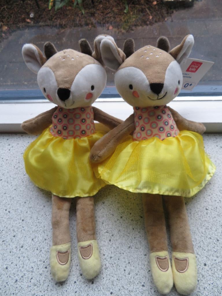 Hert hertje ree reetje in jurk merk Evora Kruidvat ballerina, Ophalen of Verzenden, Nieuw, Overige typen, Wasbaar