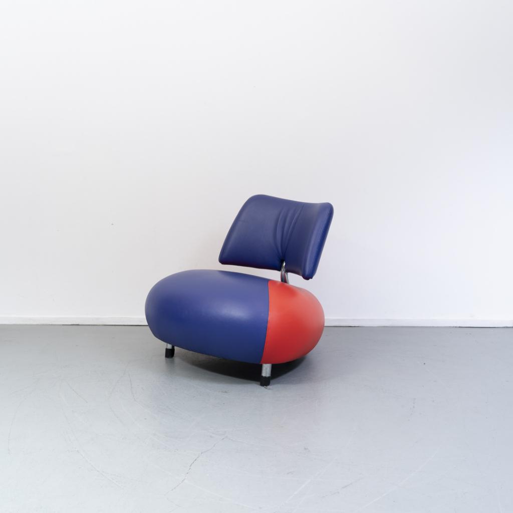 1x Leolux Pallone kleurstelling rood/blauw in nieuwstaat!, Huis en Inrichting, Fauteuils, Niet ingevuld, Niet ingevuld, Leer, Ophalen of Verzenden