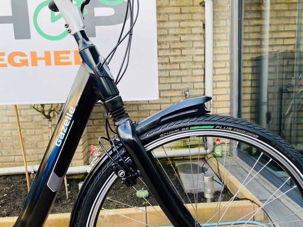 Elektrische Gazelle Grenoble C7+ Bosch Middenmot Active Line, Ophalen of Verzenden, Zo goed als nieuw, 5467kc, 50 tot 53 cm