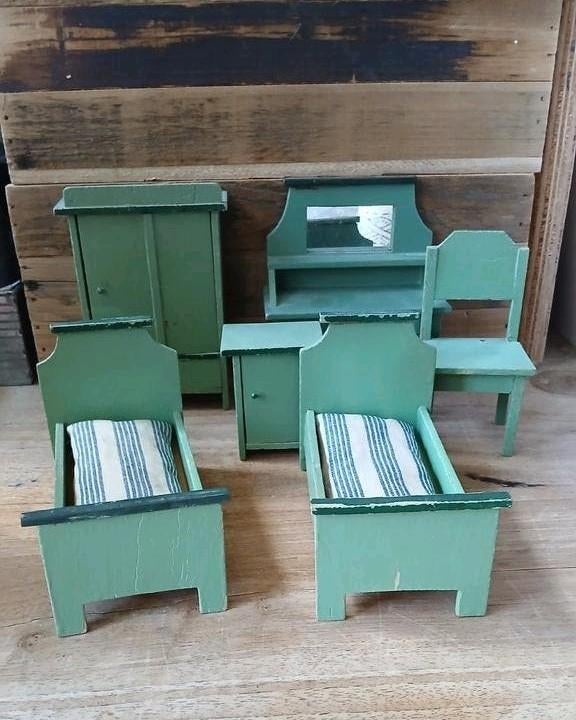 Antiek groene slaapkamer meubeltjes, Ophalen of Verzenden