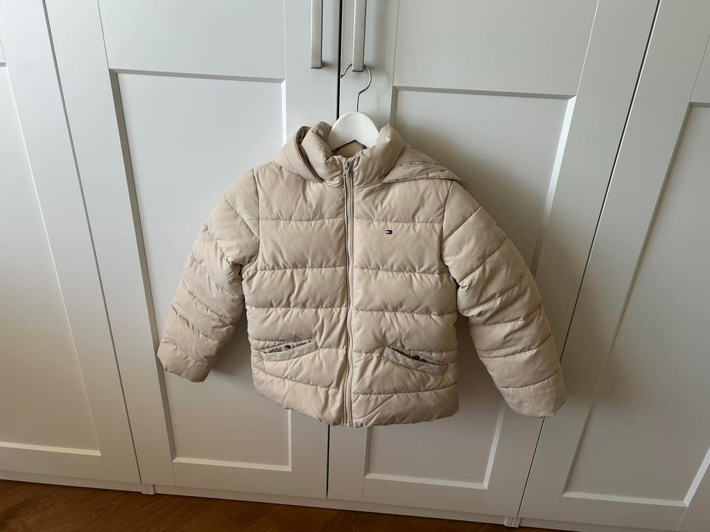 Tommy Hilfiger jas maat 140, Ophalen of Verzenden, Zo goed als nieuw, Jongen of Meisje, Jas