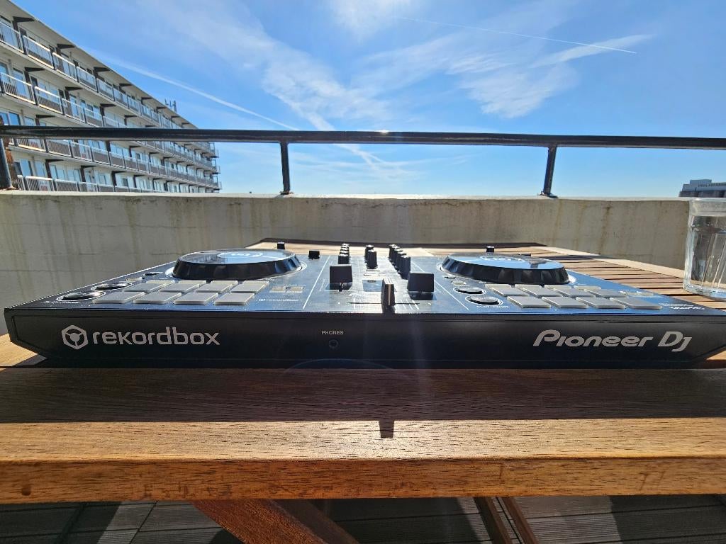 Pioneer / Alphateta DDJ--RB inclusief stofkap, Muziek en Instrumenten, Dj-sets en Draaitafels, Ophalen, Zo goed als nieuw, Dj-set