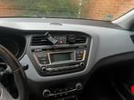 Hyundai i20 2012 (1.4i i-motion) originele radio + frame, Auto diversen, Autoradio's, Ophalen of Verzenden, Gebruikt