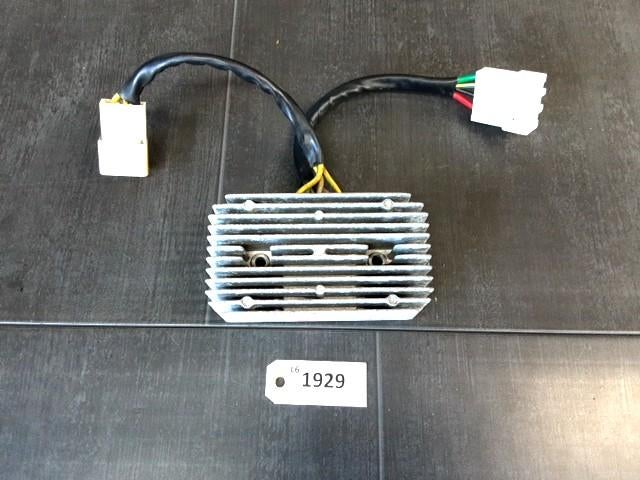 GTS250 2006 - 2011 Sym Spanningsregelaar D1-55442