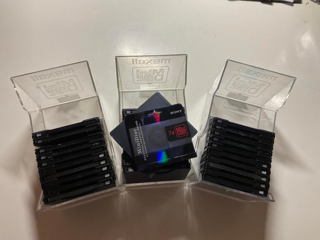 Minidisc bakjes 3x  met  30x  SONY PREMIUM BLAUW. 74 minuten, Audio, Tv en Foto, Ophalen of Verzenden