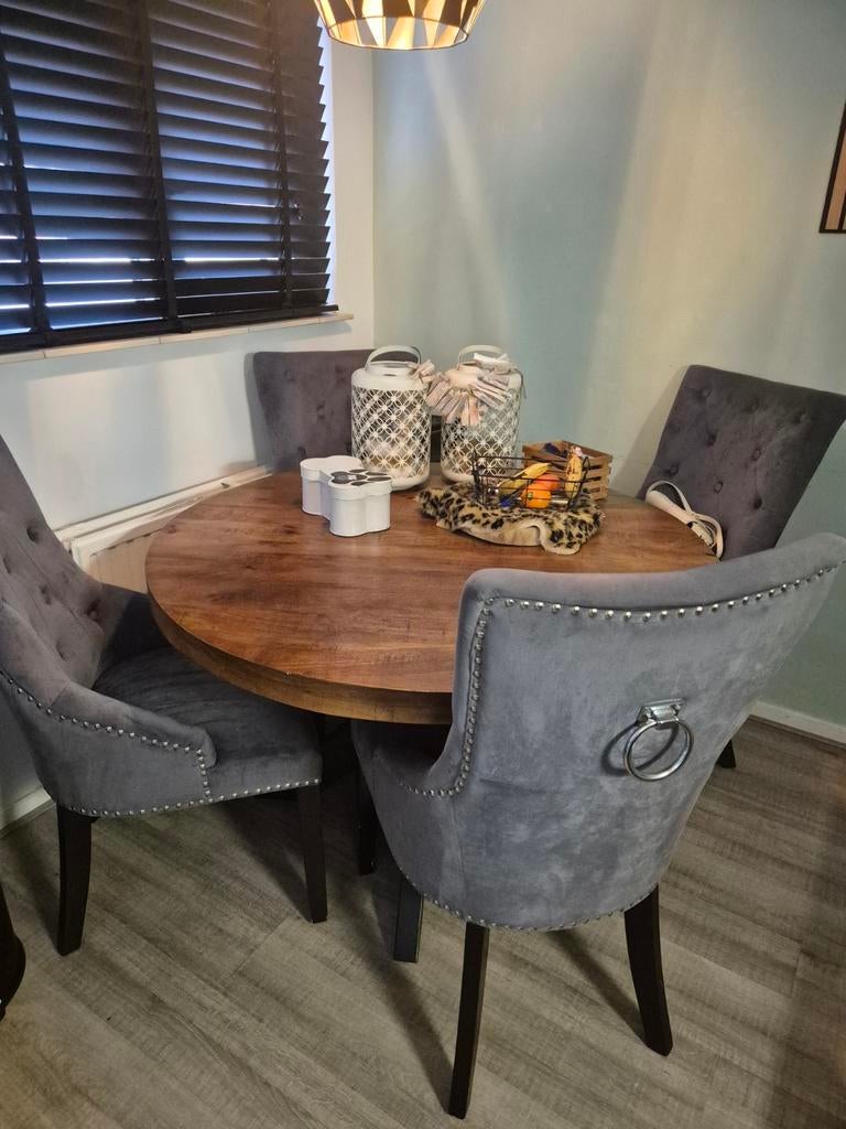 Ronde mangohouten eettafel met 4 stoelen, Huis en Inrichting, Tafels | Eettafels, Gebruikt, Rond, Ophalen of Verzenden, Vier personen