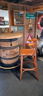 Thonet barkruk met leuning, Huis en Inrichting, Barkrukken, Ophalen, Gebruikt, 60 tot 90 cm, 1 kruk