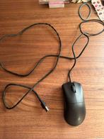 Razer muis (zonder licht), Ophalen of Verzenden, Zo goed als nieuw
