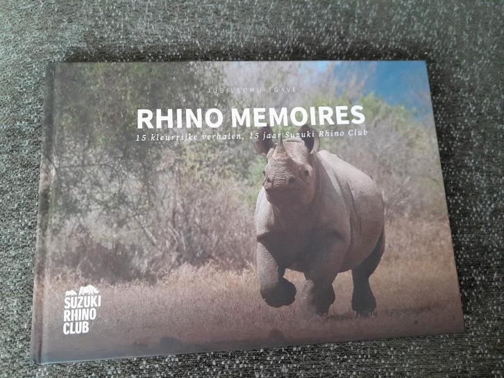 Suzuki Rhino Club/ Rhino Memoires - Jubileum uitgave, Boeken, Natuur, Zo goed als nieuw, Ophalen of Verzenden