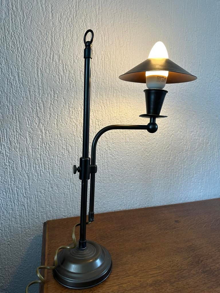 Vintage tafellamp in Art Deco of mid-century stijl, Ophalen of Verzenden, Gebruikt, Metaal, Minder dan 50 cm
