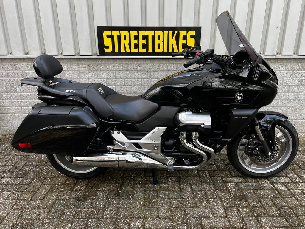 Honda CTX 1300 C-ABS (bj 2015), Motoren, Motoren | Honda, Chopper, Bedrijf, 1261 cc