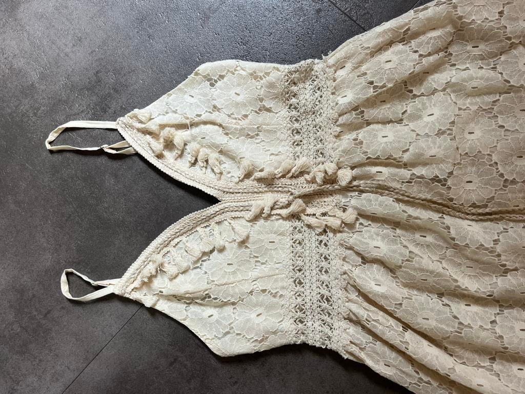 Ibiza Boho kanten jurk mt 38 cremekleur, Kleding | Dames, Jurken, Zo goed als nieuw, Maat 38/40 (M), Wit, Onder de knie, Ophalen of Verzenden