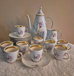 11 delig porseleinen koffie / thee servies wit / goud, Huis en Inrichting, Keuken | Servies, Ophalen of Verzenden, Zo goed als nieuw