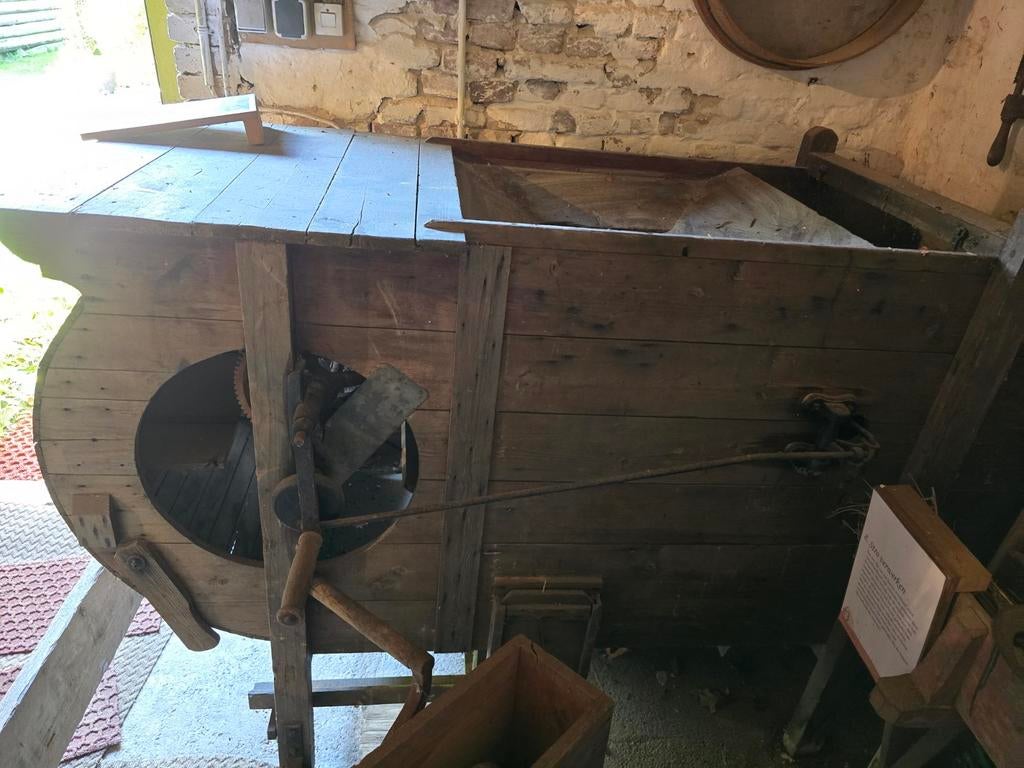 Oude wanmolen, Antiek en Kunst, Antiek | Gereedschap en Instrumenten, Ophalen