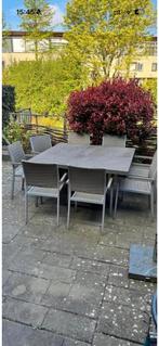 Massief betonnen tuintafel met eiken onderstel, Tuin en Terras, Tuintafels, Ophalen, Gebruikt, Vierkant, Overige materialen