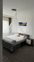 Kamer te huur voor een werkende dame in centrum, Huizen en Kamers, Minder dan 20 m², Overige regio's