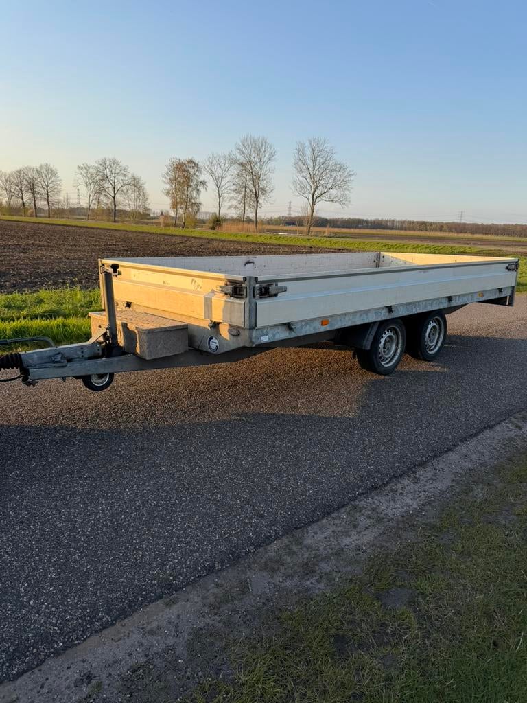 Hapert plateauwagen 2700kg L4.05m X 1.80m, Auto diversen, Aanhangers en Bagagewagens, Ophalen of Verzenden, Zo goed als nieuw