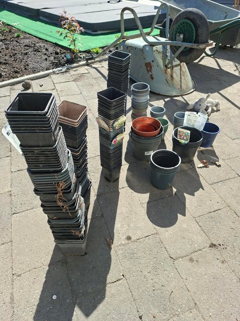 Diverse bloempotten en plantenbakken - Groot assortiment, Tuin en Terras, Bloempotten, Kunststof, Gebruikt, Ophalen of Verzenden