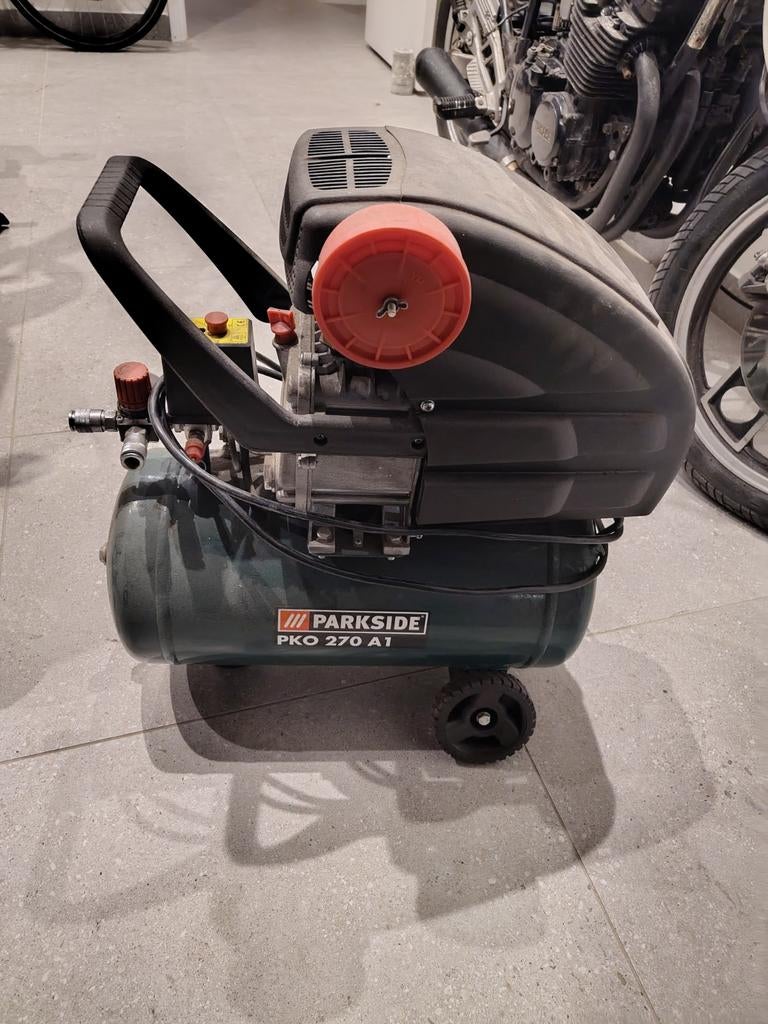 Compressor, Doe-het-zelf en Verbouw, Compressors, Minder dan 25 liter, Ophalen, Minder dan 200 liter/min