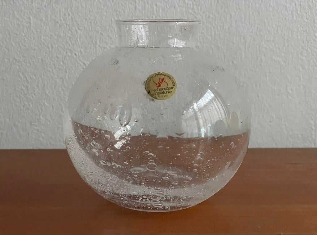 Floris Meydam,  vaasje met potasbubbels. Leerdam ca. 1978, Antiek en Kunst, Antiek | Glas en Kristal, Ophalen of Verzenden