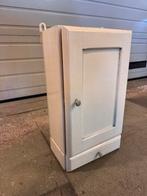 Brocante medicijnkastje, Huis en Inrichting, Kasten | Overige, Ophalen of Verzenden, Gebruikt