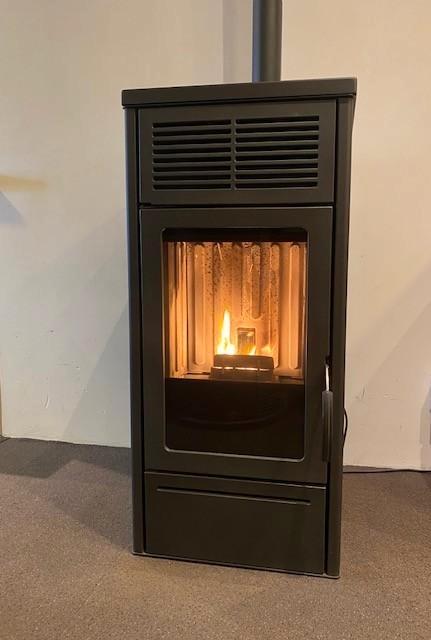 Edil Kamin Slide 7, Huis en Inrichting, Kachels, Gebruikt, Vrijstaand, Pelletkachel, Overige brandstoffen, Ophalen