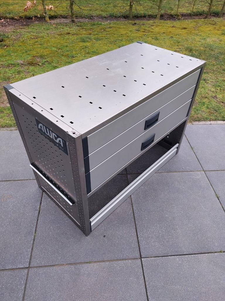 Aluca kast. In goede staat., Ophalen