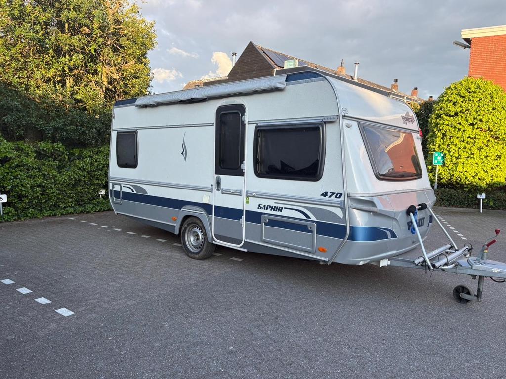 Fendt Saphir 470, Caravans en Kamperen, Caravans, Vast bed, Rondzit, Particulier, Luifel